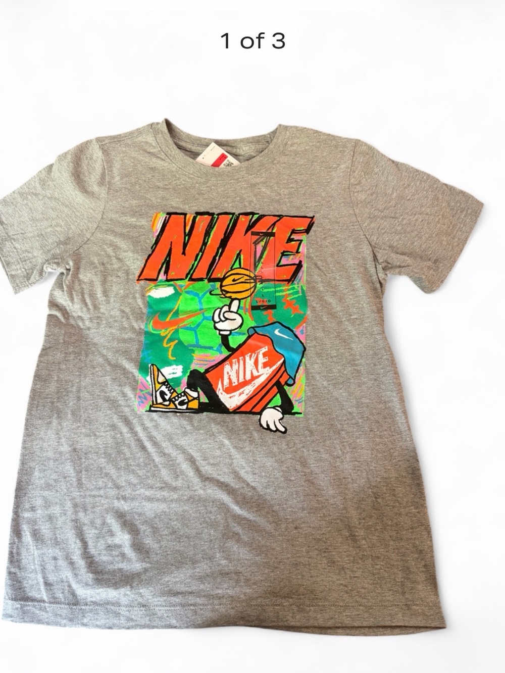 Nike Boys' Gray Graphic Basketball T-Shirt Size Large